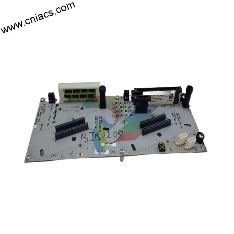Honeywell CC-PCNT0251454551-275 Communication Module, Compact, Industrial Automation - Image 2