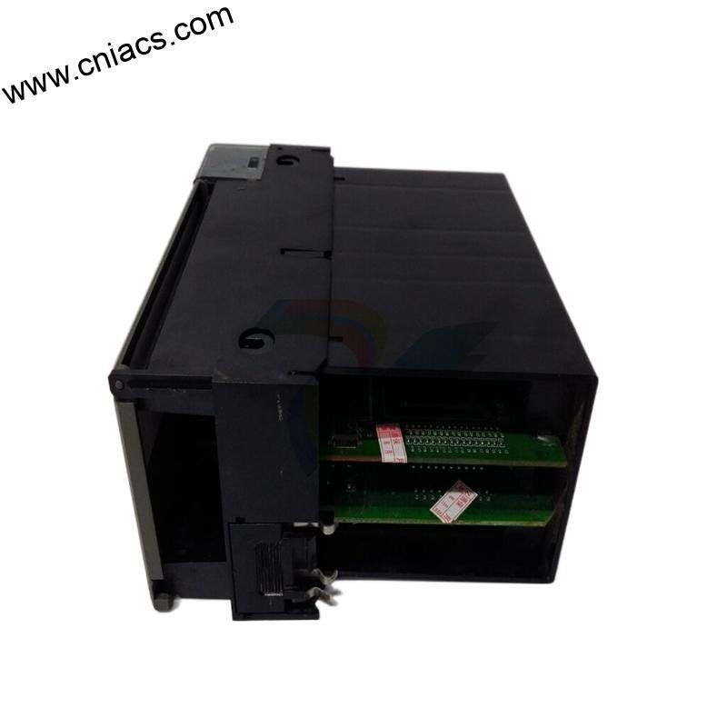 Honeywell CC-PAIH02 Analog Input Module, High-Precision, Industrial Systems - Image 2